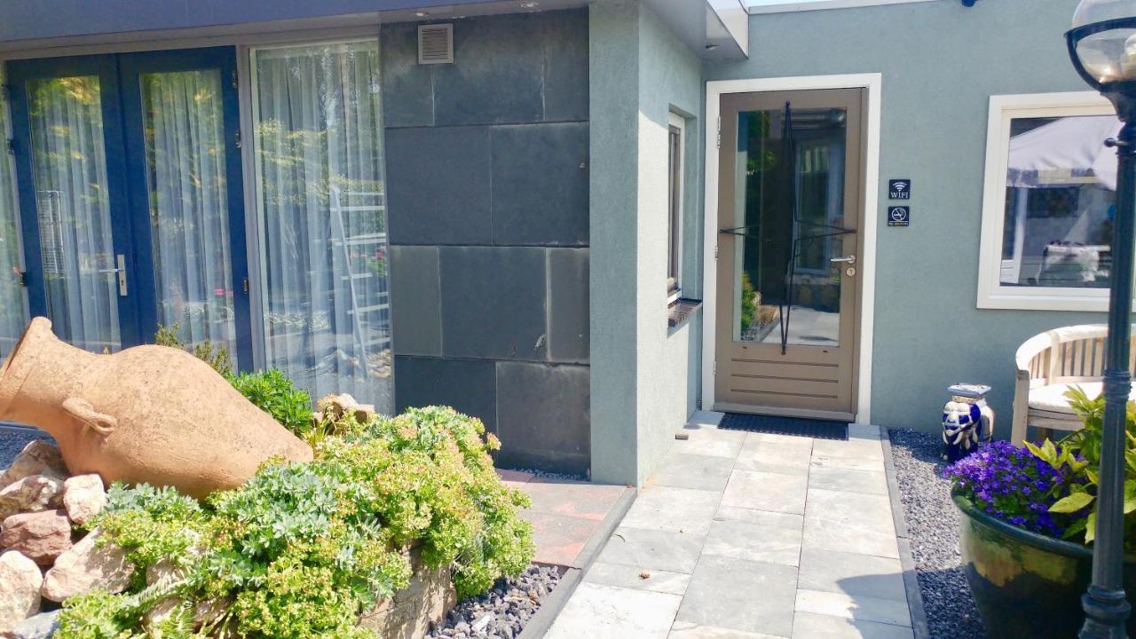 HOME for 2 Zuidoostbeemster Eksteriør billede